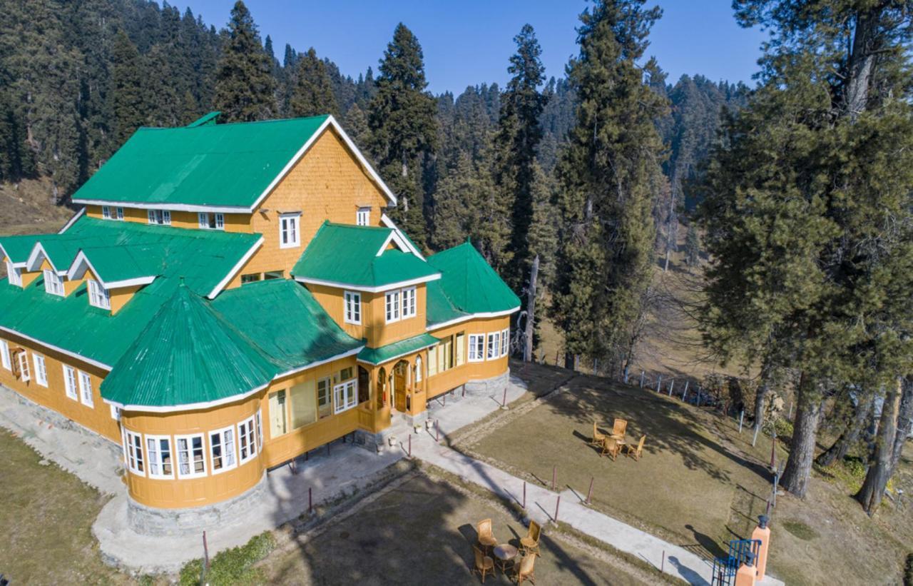 Gulmarg Ski Hill Resort Exteriör bild