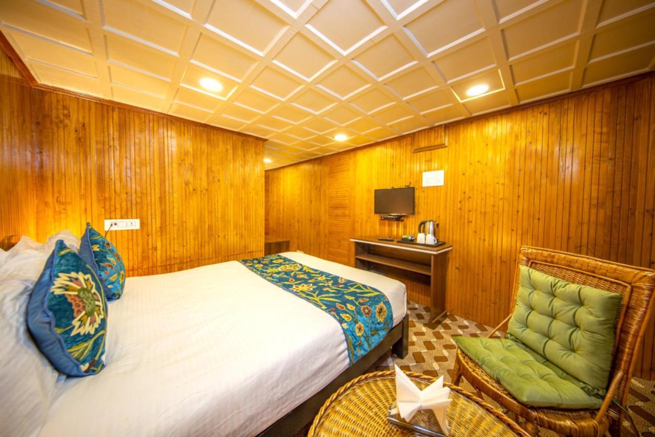 Gulmarg Ski Hill Resort Exteriör bild